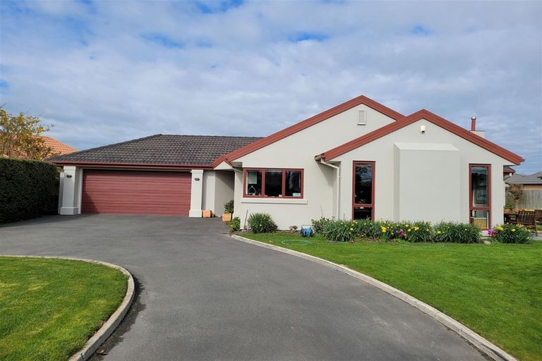 Photo of property in 70 Milns Road, Halswell, Christchurch, 8025