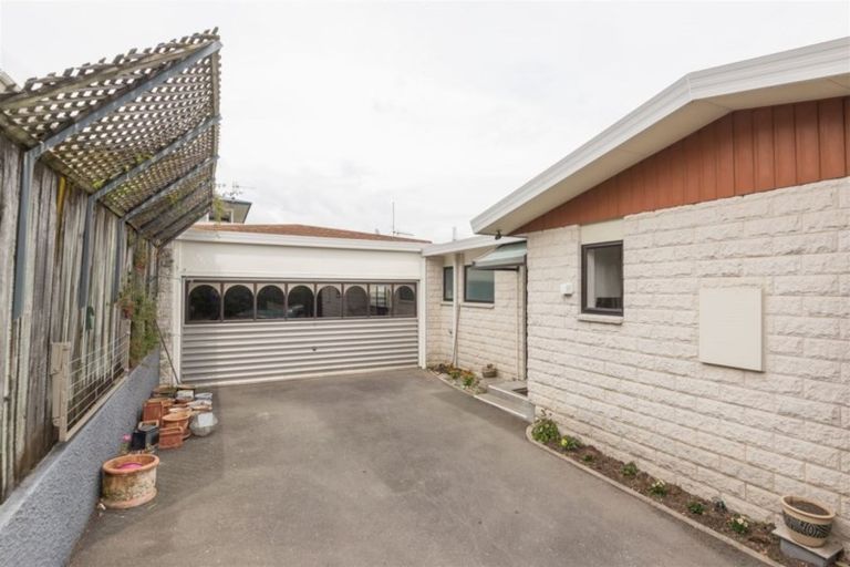 Photo of property in 2/104 The Ridgeway, Stoke, Nelson, 7011