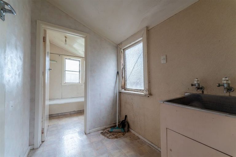 Photo of property in 45 Tees Street, South Hill, Oamaru, 9400