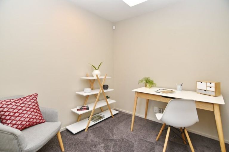 Photo of property in 29 Roberts Road, Hei Hei, Christchurch, 8042