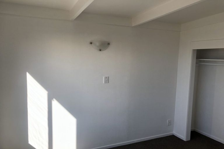 Photo of property in 151 Bruce Mclaren Road, Henderson, Auckland, 0612