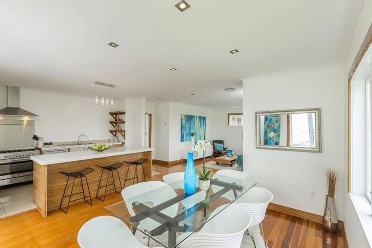 Photo of property in 1/3 Fentham Road, Hauraki, Auckland, 0622