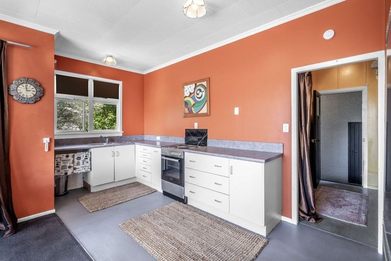 Photo of property in 21 Main Street, Otautau, 9610