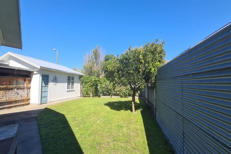 Photo of property in 18 Saint Pauls Place, Tamatea, Napier, 4112