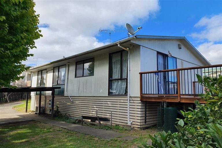 Photo of property in 1/8 Nearco Street, Randwick Park, Auckland, 2105