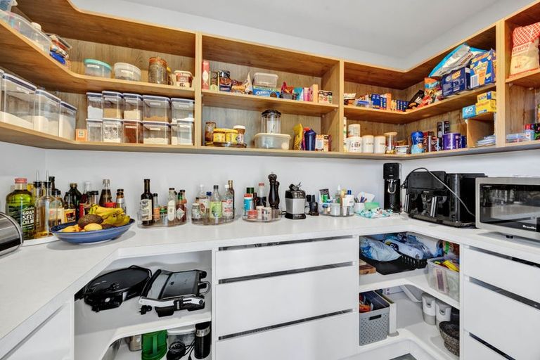 Photo of property in 12 Te Ara O Ngakeiha, Fitzroy, New Plymouth, 4312