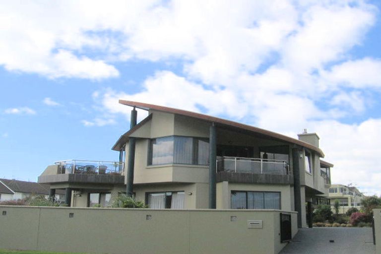 Photo of property in 4 Grace Avenue, Mount Maunganui, 3116