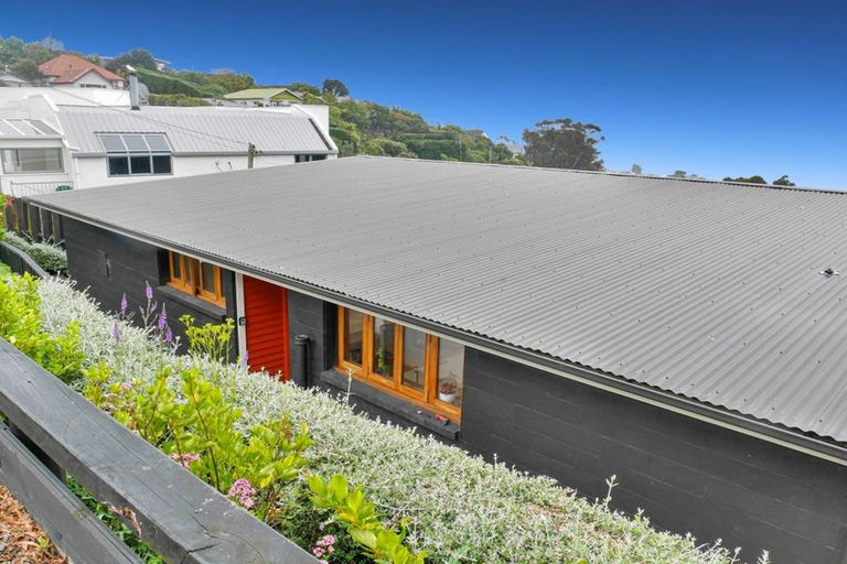 Photo of property in 187 Mount Pleasant Road, Mount Pleasant, Christchurch, 8081
