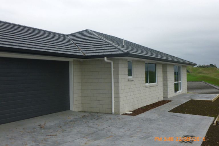 Photo of property in 212 Waikite Road, Welcome Bay, Tauranga, 3175