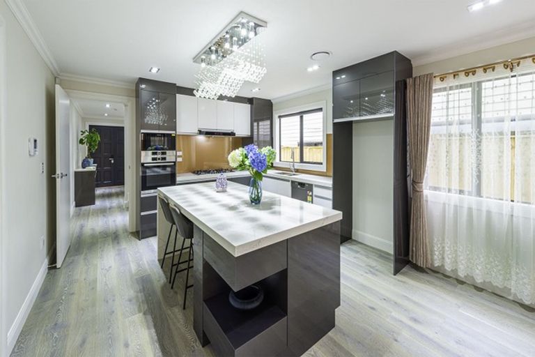 Photo of property in 12 Drover Close, Flat Bush, Auckland, 2019