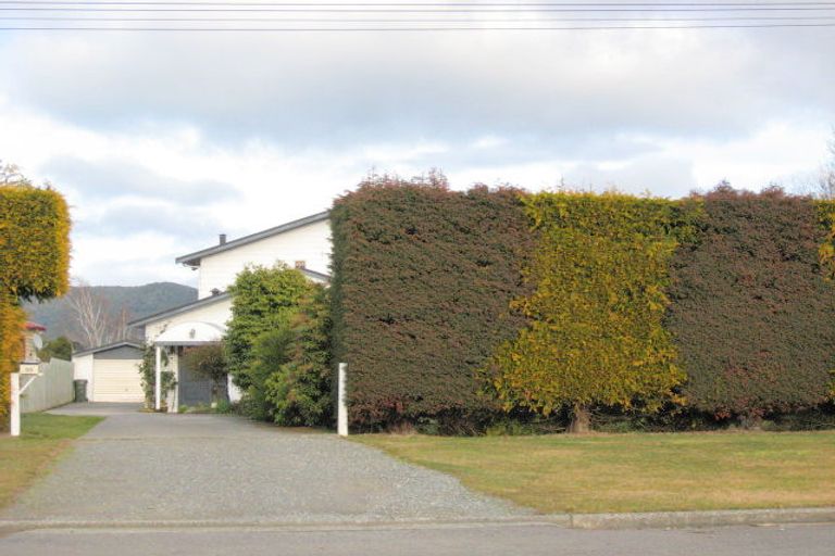 Photo of property in 55 Mokonui Street, Te Anau, 9600
