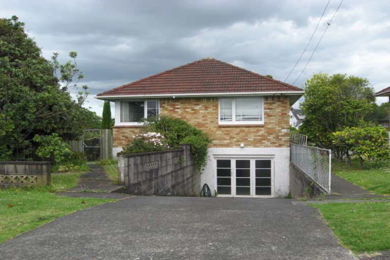 Photo of property in 6 Shortt Avenue, Mangere Bridge, Auckland, 2022