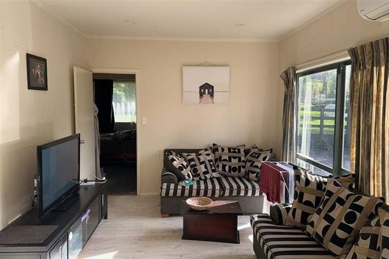 Photo of property in 40 Stratford Road, Manurewa, Auckland, 2105
