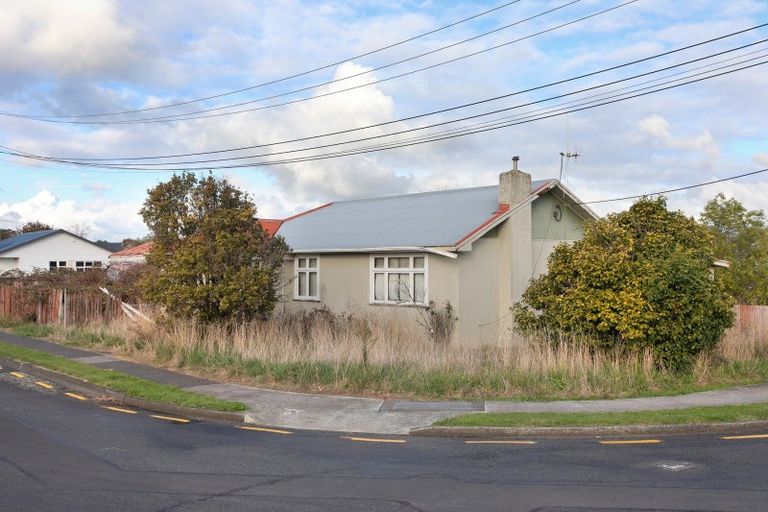 Photo of property in 5 Gorton Street, Bulls, 4818