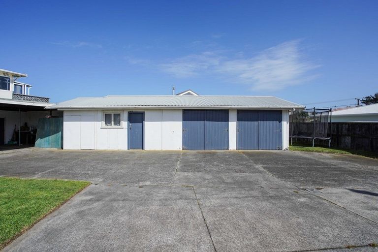 Photo of property in 126a Seabury Avenue, Foxton Beach, Foxton, 4815