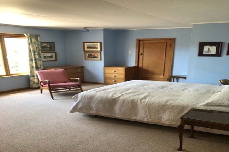 Photo of property in 1 Waimea Road, Nelson South, Nelson, 7010