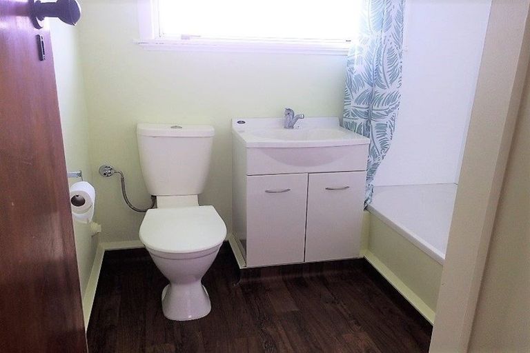 Photo of property in 18 Maire Street, Woburn, Lower Hutt, 5010