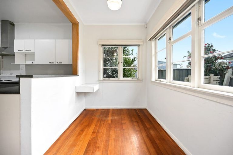 Photo of property in 25 Banbury Crescent, Fairfield, Hamilton, 3214