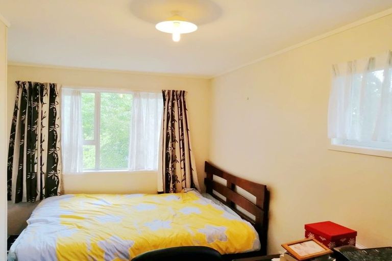 Photo of property in 87c Lancaster Road, Beach Haven, Auckland, 0626