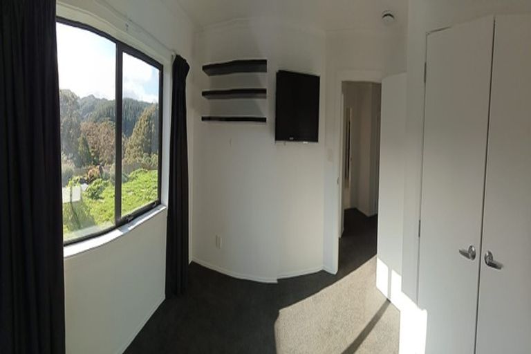 Photo of property in 13 Frankie Stevens Place, Riverstone Terraces, Upper Hutt, 5018