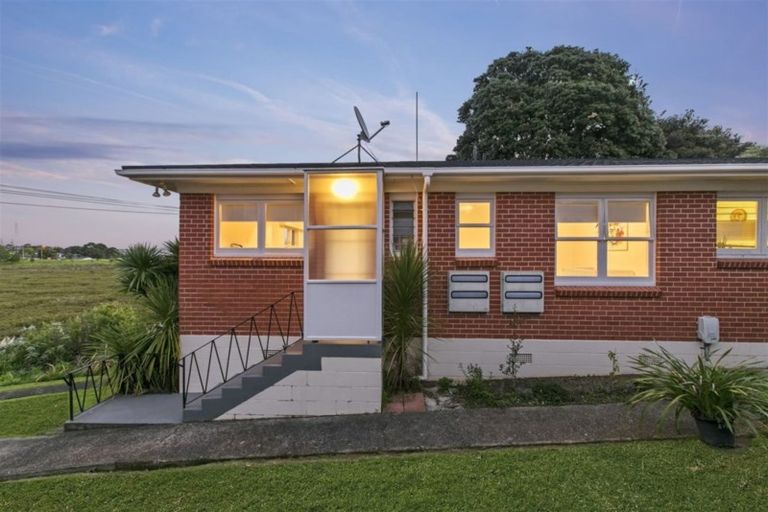 Photo of property in 1/47 Bracken Avenue, Takapuna, Auckland, 0622