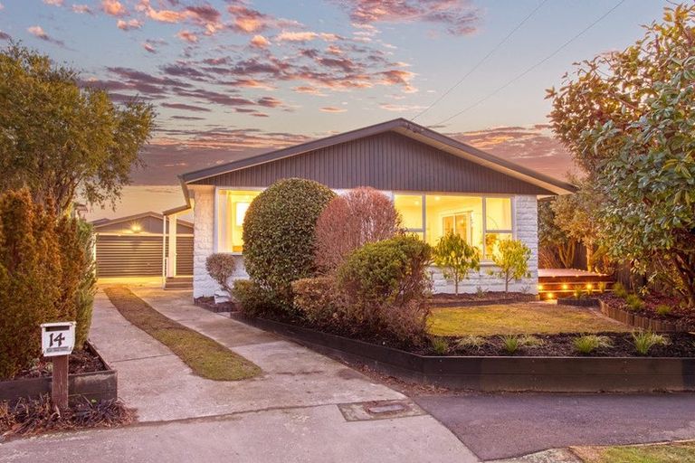 Photo of property in 14 Ron Place, Bishopdale, Christchurch, 8051