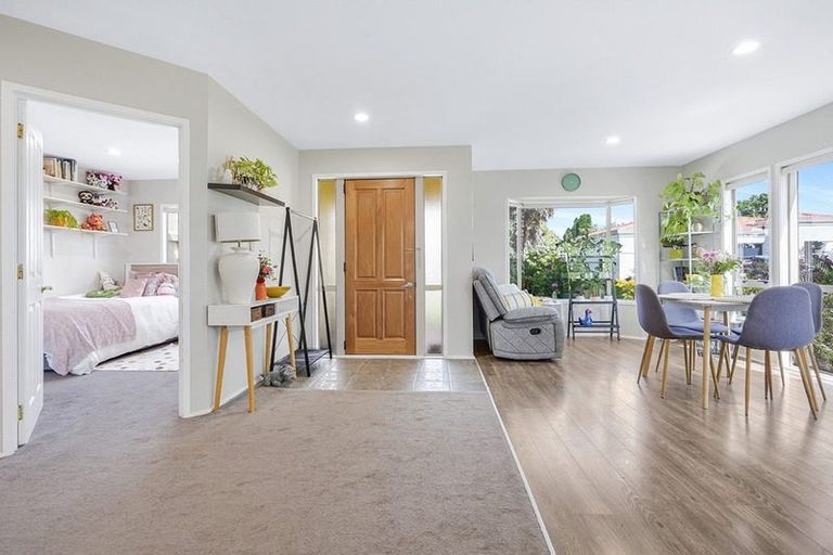 Photo of property in 4 Sudbury Court, Rototuna North, Hamilton, 3210