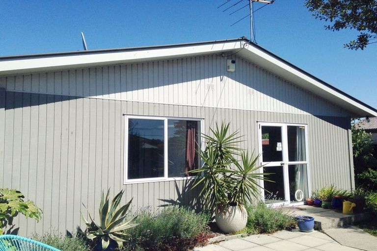 Photo of property in 1/27 Wrights Road, Addington, Christchurch, 8024