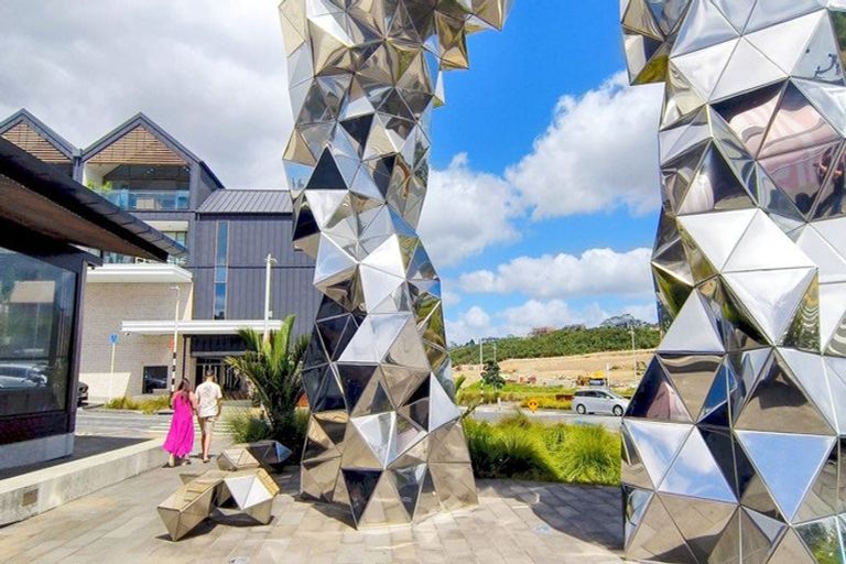 Photo of property in 34 Windlass Street, Long Bay, Auckland, 0630