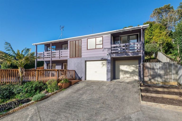 Photo of property in 9 Honeysuckle Lane, Mairangi Bay, Auckland, 0630