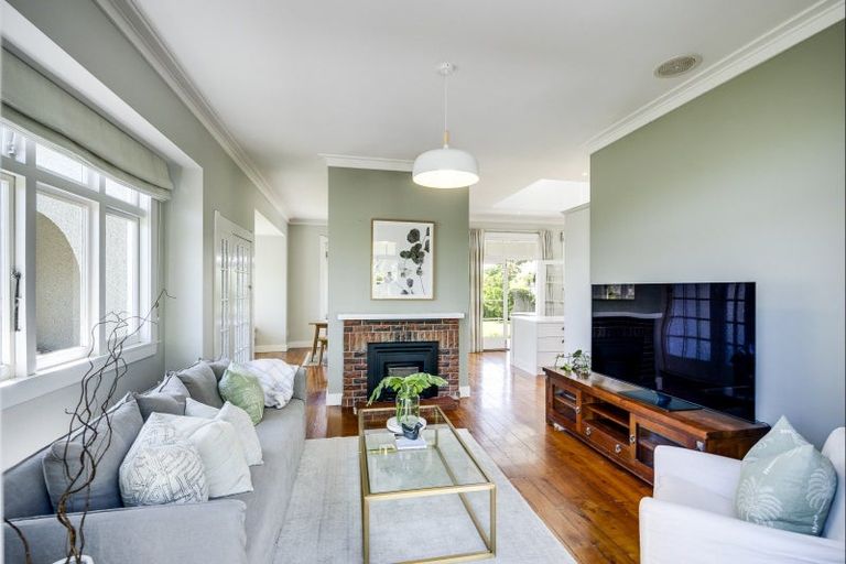 Photo of property in 24 Mchardy Street, Havelock North, 4130