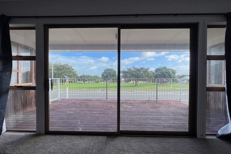Photo of property in 488 Weymouth Road, Weymouth, Auckland, 2103