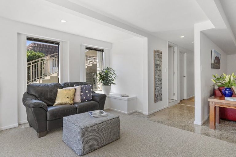 Photo of property in 32 Briarley Street, Tauranga South, Tauranga, 3112