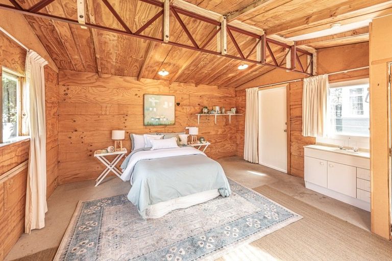 Photo of property in 133 Karaka Street, Castlecliff, Whanganui, 4501