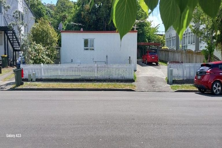 Photo of property in 1/5 Bridge Street, Melling, Lower Hutt, 5010