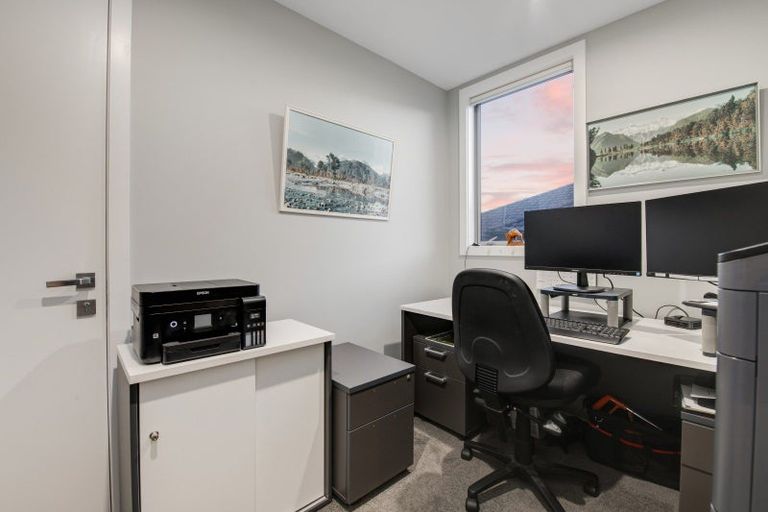 Photo of property in 31 Grand Drive, Orewa, 0931