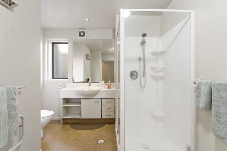 Photo of property in 131b Oceanbeach Road, Mount Maunganui, 3116