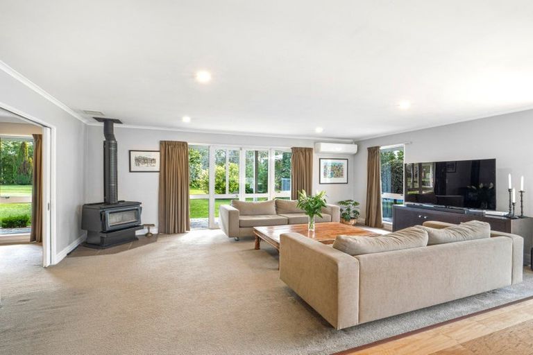 Photo of property in 86 Stanleys Road, Harewood, Christchurch, 8051
