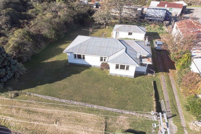 Photo of property in 3 Valley Road, Raetihi, 4632