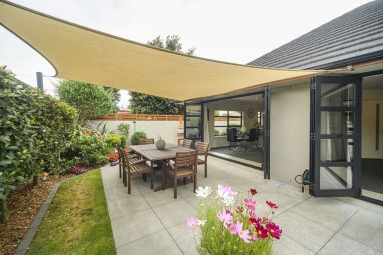 Photo of property in 159 Park Road, West End, Palmerston North, 4410