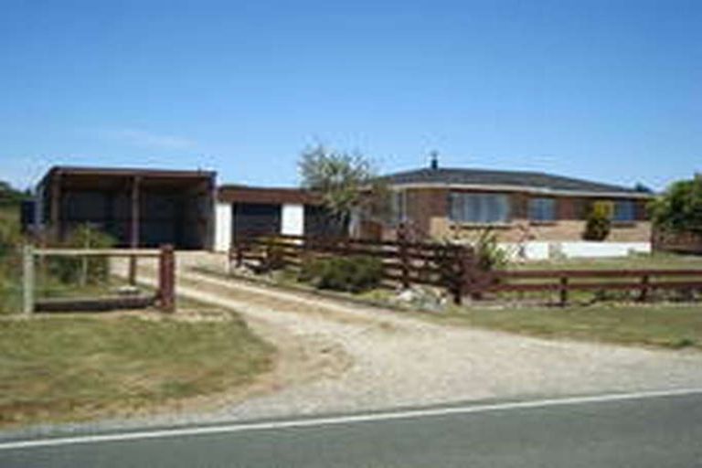 Photo of property in 208 Oteramika Road, Seaward Bush, Invercargill, 9871
