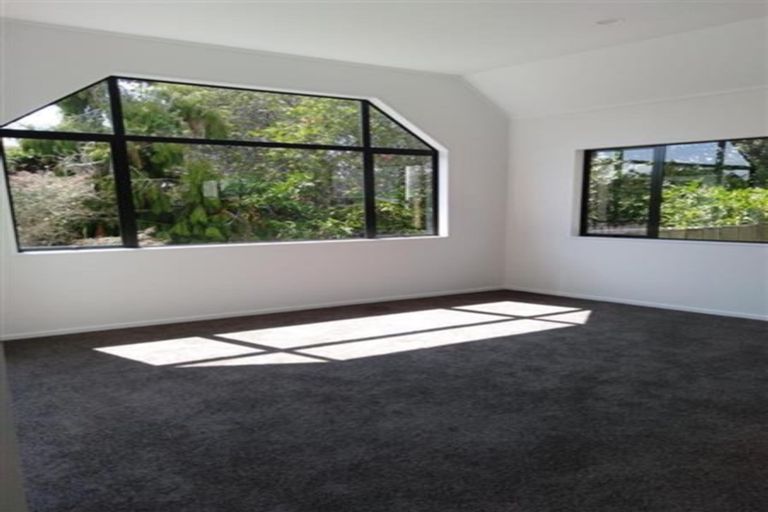 Photo of property in 2/57 Rodney Street, Howick, Auckland, 2014