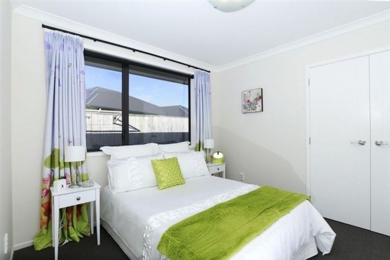 Photo of property in 12 Satchmo Place, Rototuna North, Hamilton, 3210