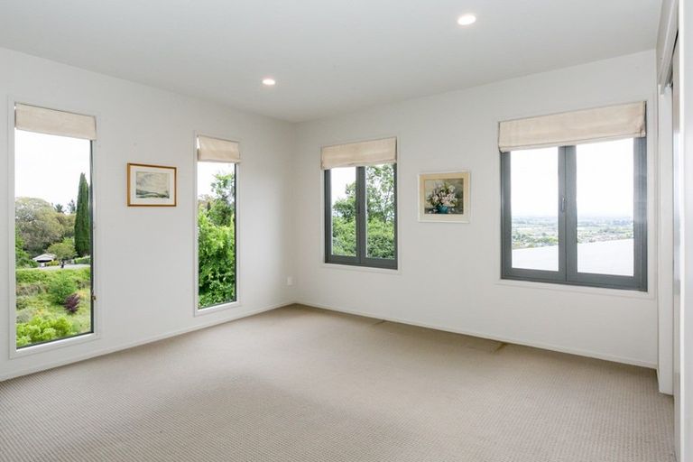 Photo of property in 151 Durham Drive, Havelock North, 4130