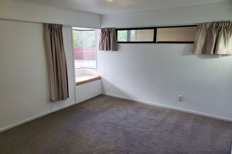 Photo of property in 87 Brian Crescent, Stanmore Bay, Whangaparaoa, 0932