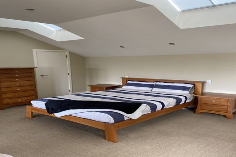 Photo of property in 90 Awa Road, Seatoun, Wellington, 6022