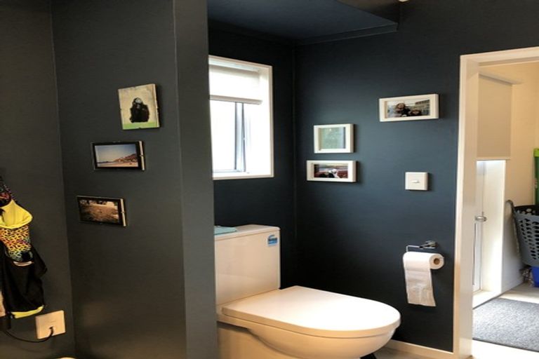 Photo of property in 22a Kapiti Road, Paraparaumu, 5032