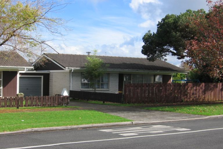 Photo of property in 13 Tavistock Street, Papatoetoe, Auckland, 2104