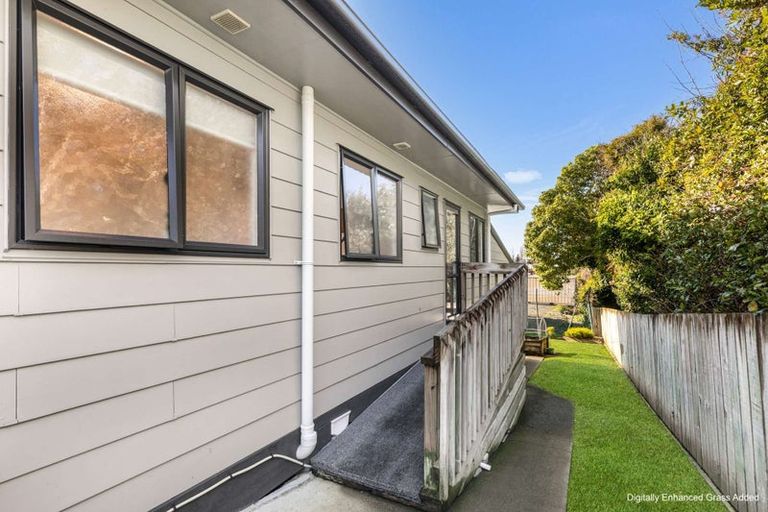 Photo of property in 3 Russell Street, Marton, 4710