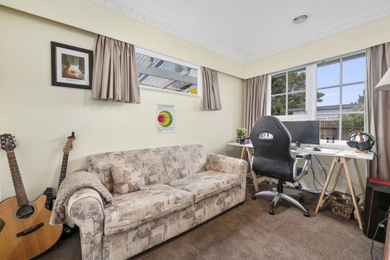 Photo of property in 5 Riversdale Road, Clouston Park, Upper Hutt, 5018